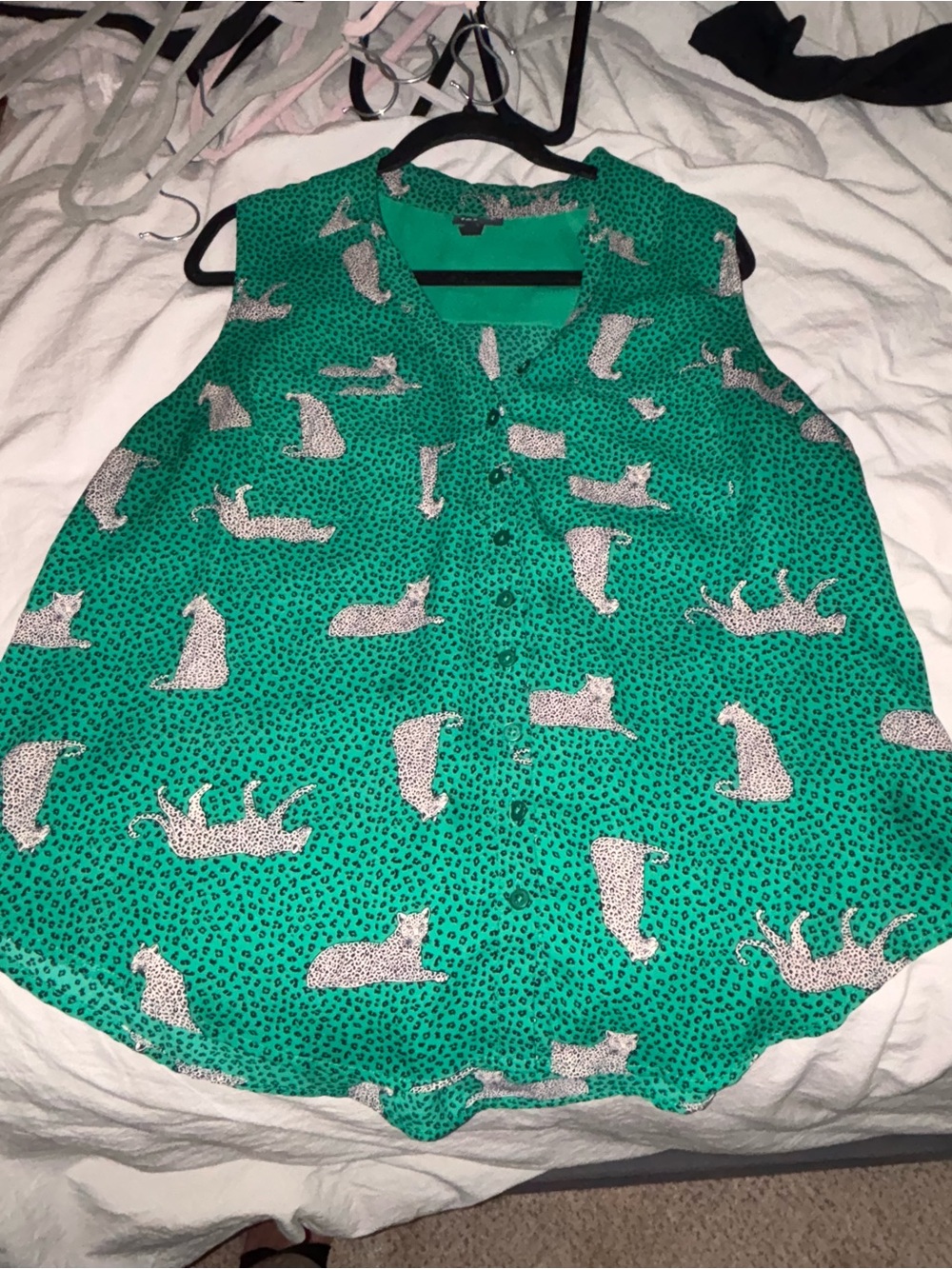 torrid Green Sleeveless Button-Front Top with Cat Silhouette Print